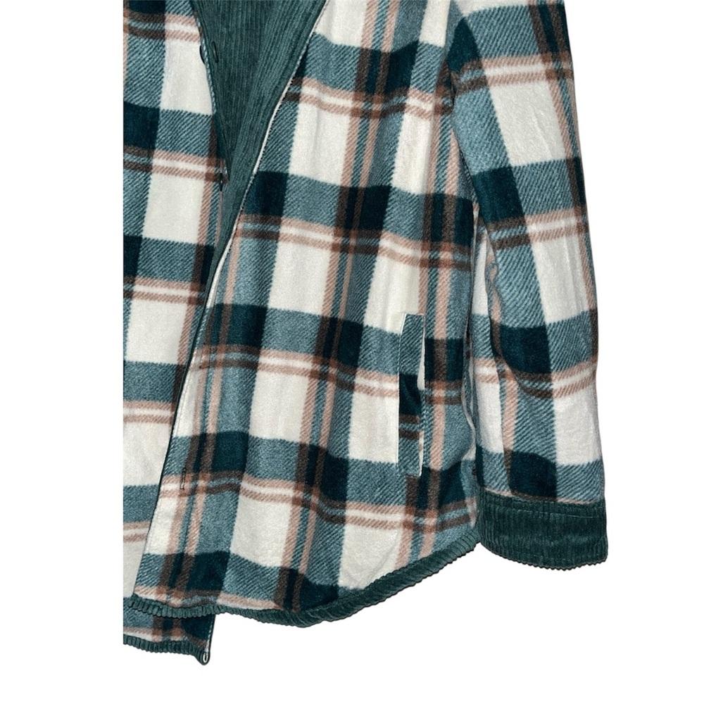 Love Tree•Reversible Plaid & Green Utility Jacket - Picture 14 of 15